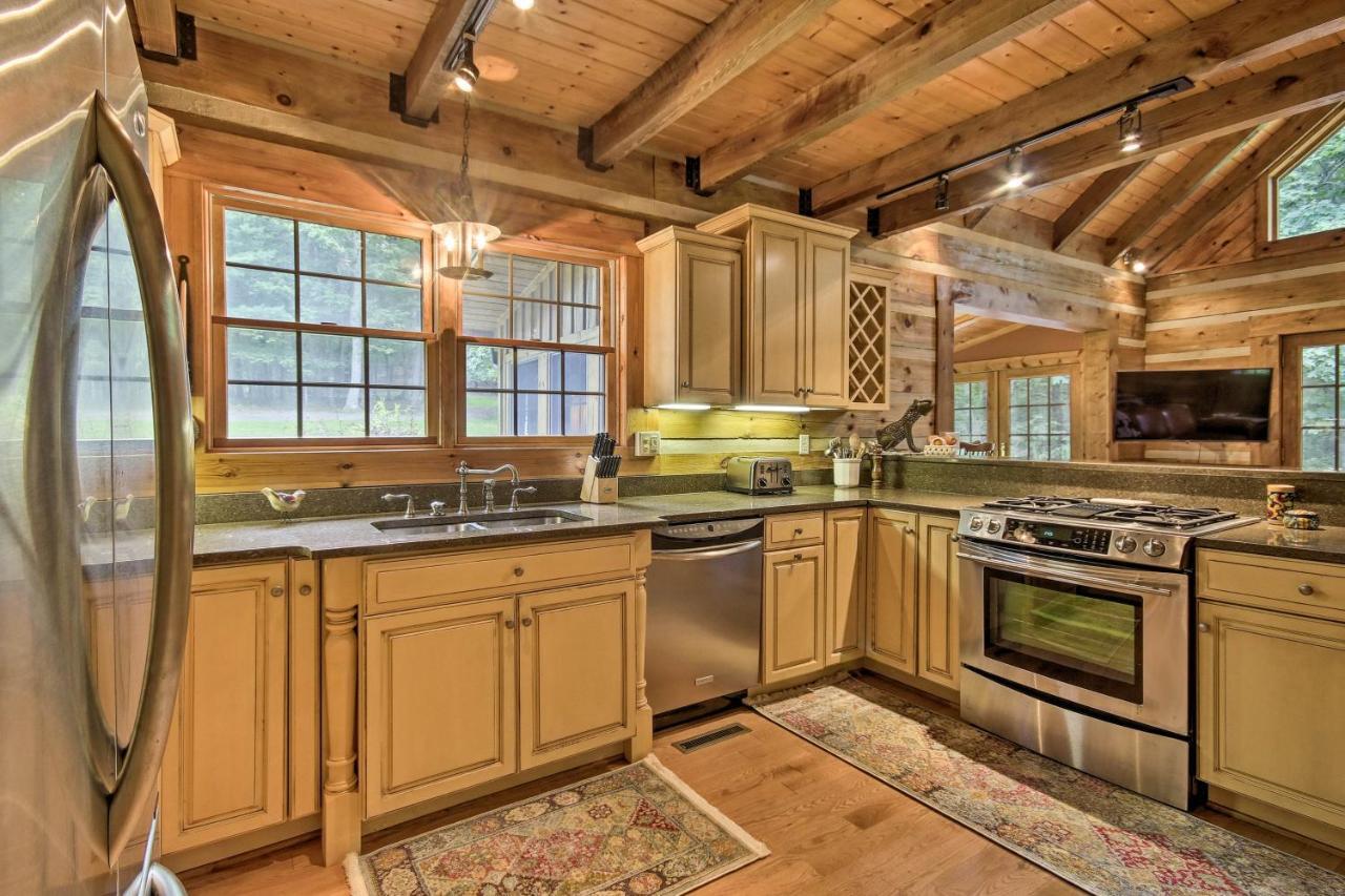 Creekside Berkeley Springs Cabin On 35 Acres! Exterior foto